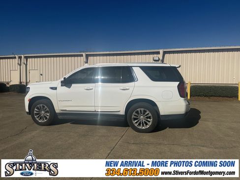 Used 2021 GMC Yukon SLT w/ SLT Luxury Plus Package image 10
