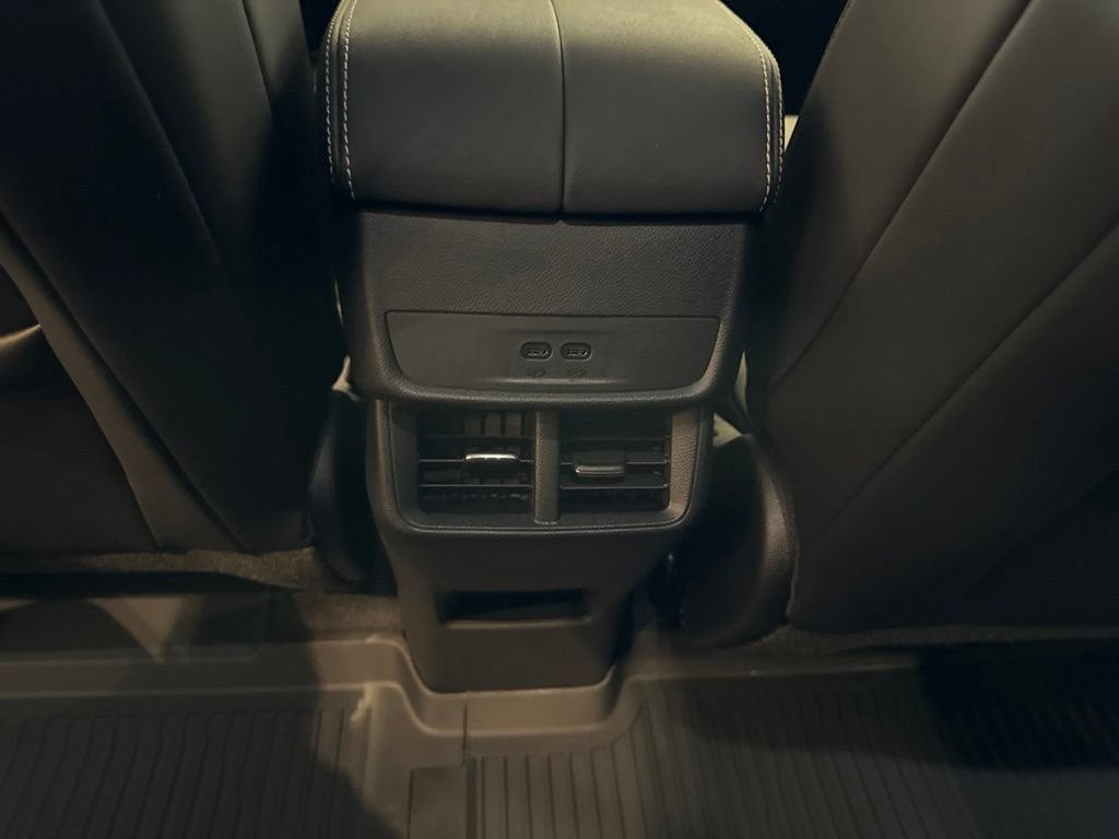 New 2027 GMC Terrain Elevation w/ Elevation Premium Package AWD/4WD image 21