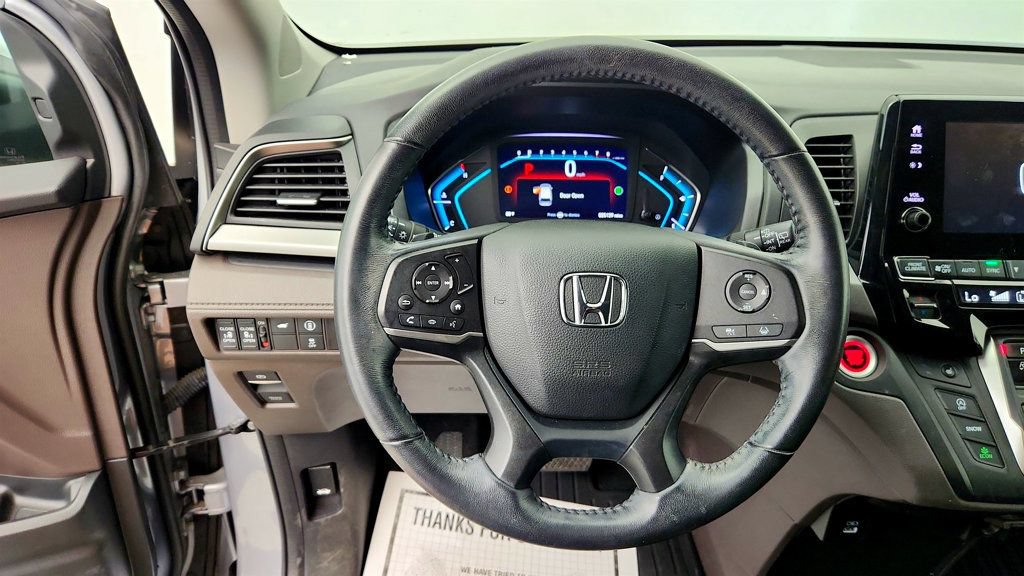 Used 2023 Honda Odyssey EX-L image 13