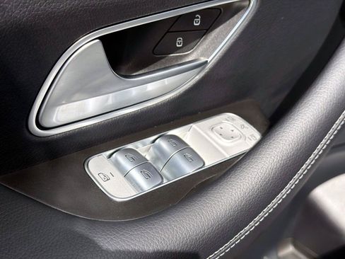 Certified 2026 Mercedes-Benz GLE 450 4MATIC image 16