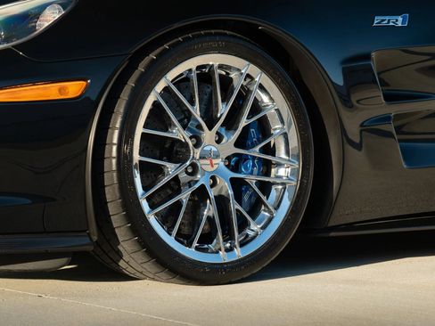 Used 2010 Chevrolet Corvette ZR1 w/ Preferred Equipment Group image 30