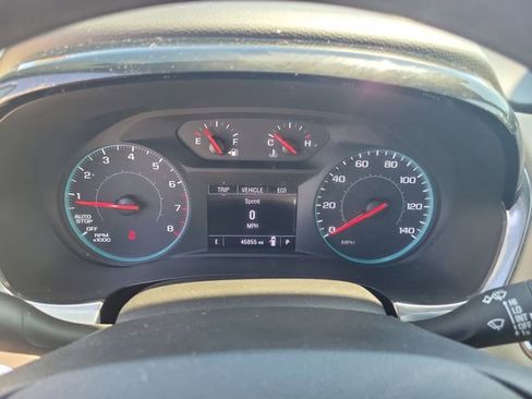 Used 2022 Chevrolet Traverse LS image 26