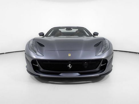 Used 2021 Ferrari 812 GTS RWD image 13