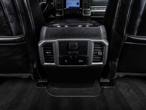 Used 2021 Ford F350 Platinum image 29