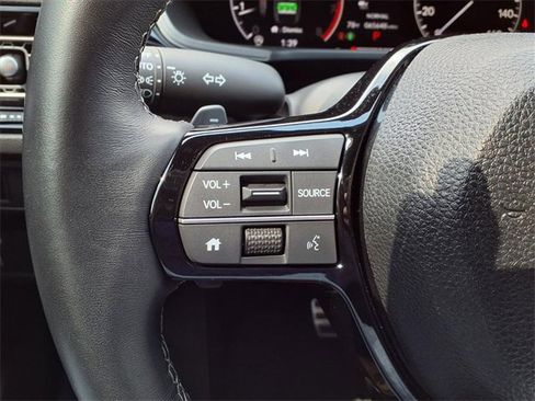 Used 2023 Honda Civic Sport image 20