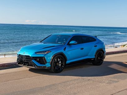 Used 2023 Lamborghini Urus Performante