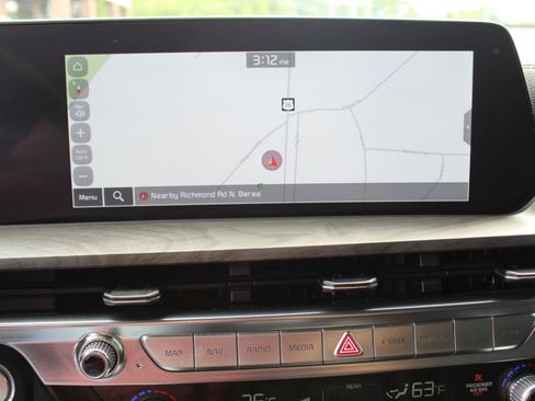 Used 2024 Kia Telluride SX X-Line AWD/4WD image 17
