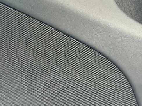 Used 2023 Tesla Model Y Long Range image 27