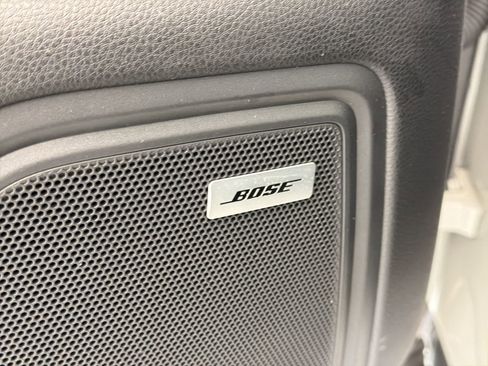 Certified 2022 Porsche Macan image 25