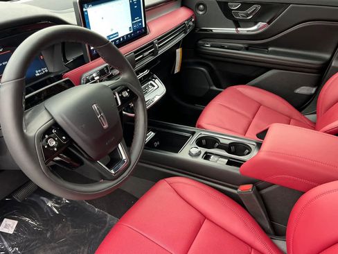 New 2026 Lincoln Corsair Grand Touring image 12