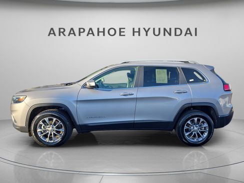 Used 2019 Jeep Cherokee Latitude Plus w/ Cold Weather Group image 3