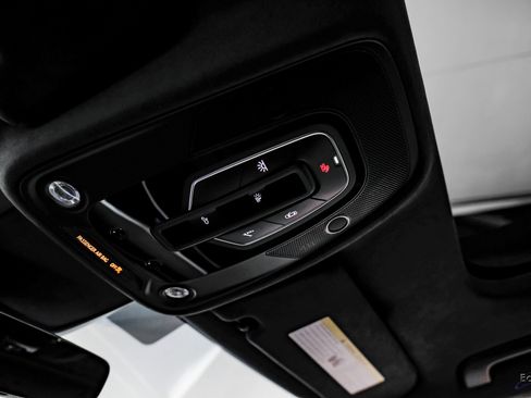 Used 2025 Audi RS 6 performance image 36