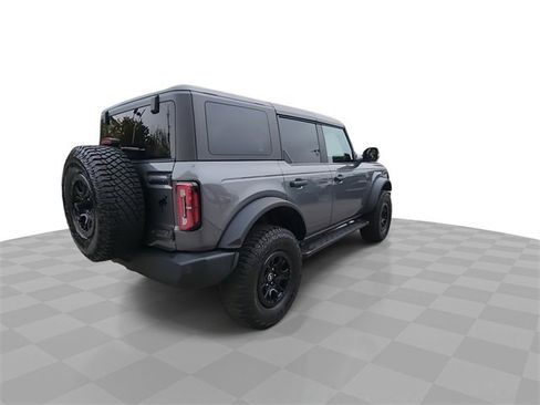 Used 2022 Ford Bronco Wildtrak image 8