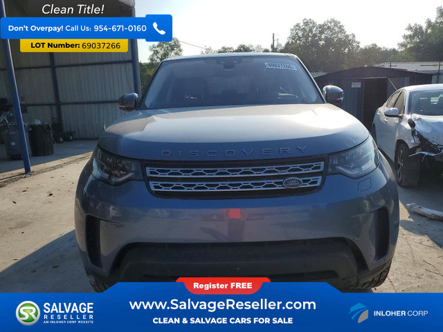 Used 2018 Land Rover Discovery HSE AWD/4WD image 7
