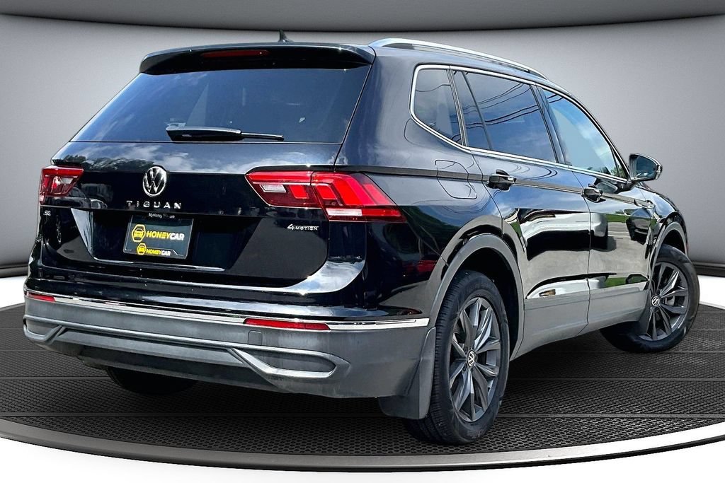Used 2022 Volkswagen Tiguan SE AWD/4WD image 6