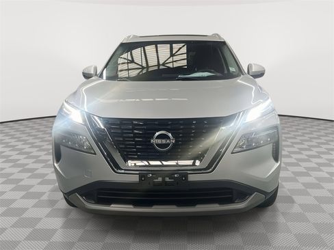 Used 2023 Nissan Rogue SV w/ SV Premium Package image 8