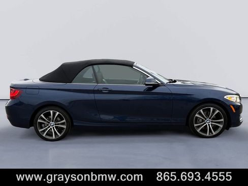 Used 2016 BMW 228i xDrive Convertible image 2
