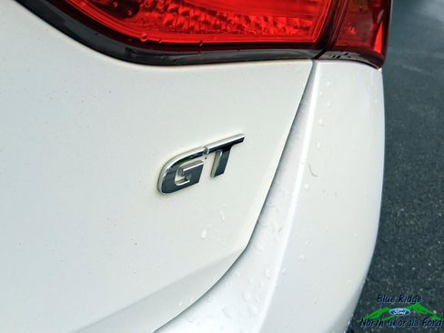 Used 2016 Hyundai Elantra GT FWD image 29
