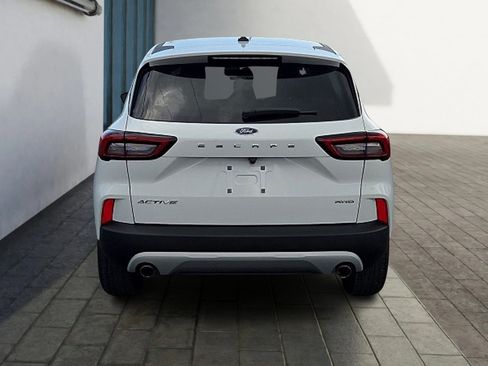 Certified 2024 Ford Escape Active AWD/4WD image 4