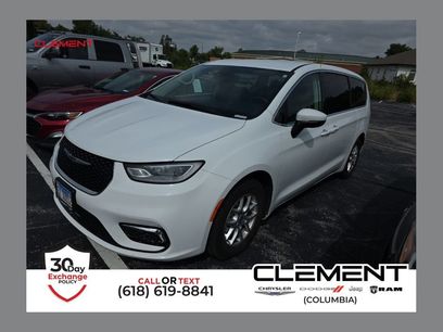 Used 2023 Chrysler Pacifica Touring-L