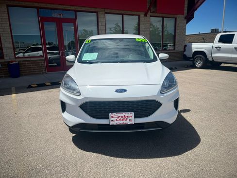 Used 2021 Ford Escape SE w/ Cold Weather Package FWD image 2