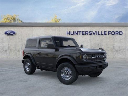 New 2025 Ford Bronco 2-Door image 7