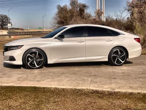 Certified 2022 Honda Accord Sport image 4
