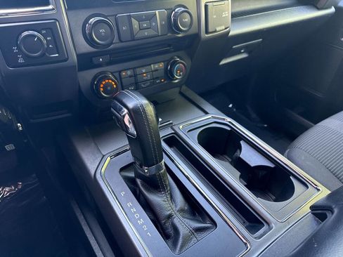 Used 2015 Ford F150 XLT w/ Equipment Group 301A Mid image 19