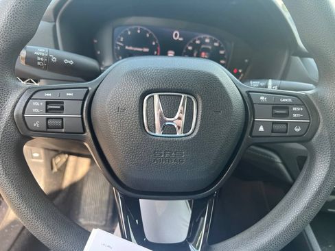 Used 2023 Honda Accord EX image 28