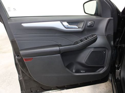 New 2025 Ford Escape SE w/ PHEV Premium Package image 22