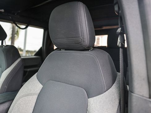 Used 2021 Ford Bronco Big Bend w/ Sasquatch Package AWD/4WD image 15