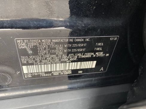 Used 2021 Toyota RAV4 LE FWD image 24