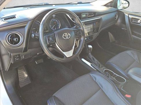 Used 2019 Toyota Corolla SE image 10