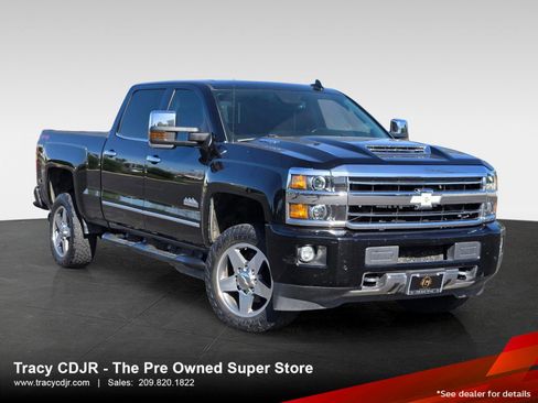 Used 2019 Chevrolet Silverado 2500 High Country w/ Duramax Plus Package AWD/4WD image 1