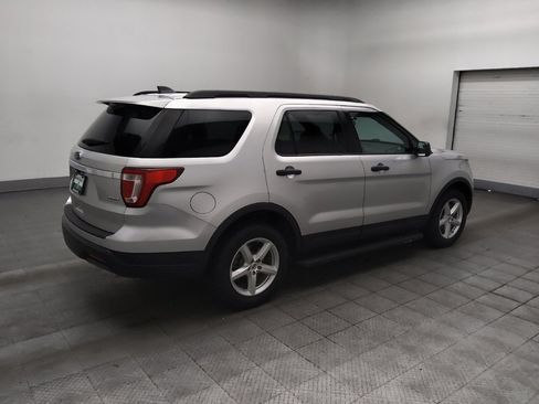 Used 2018 Ford Explorer 4WD image 10