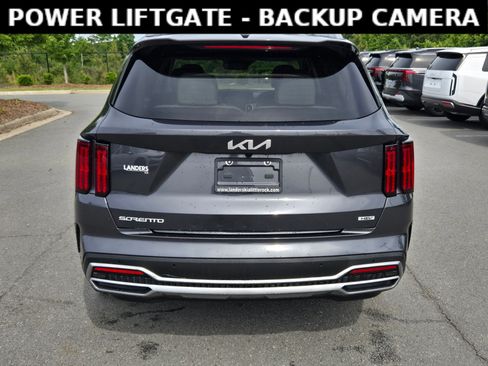 Used 2023 Kia Sorento SX Prestige w/ Panoramic Sunroof Package AWD/4WD image 6