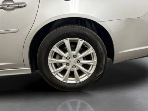Used 2011 Buick Lucerne CX FWD image 25