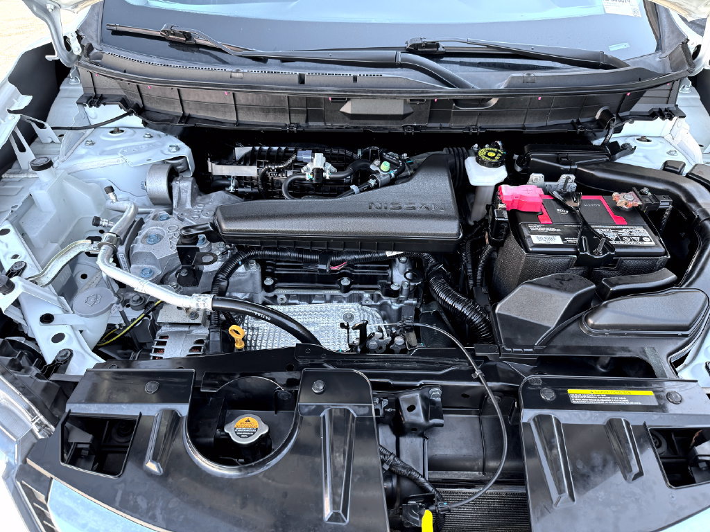 Used 2017 Nissan Rogue S AWD/4WD image 13