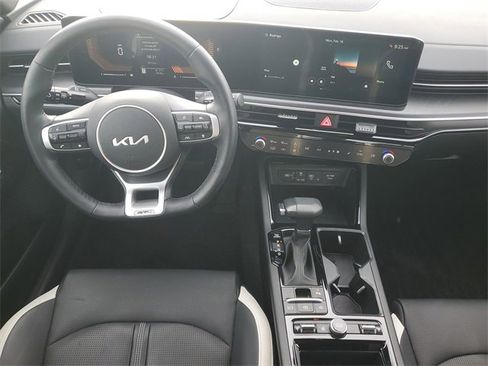 Certified 2025 Kia K5 GT-Line image 11