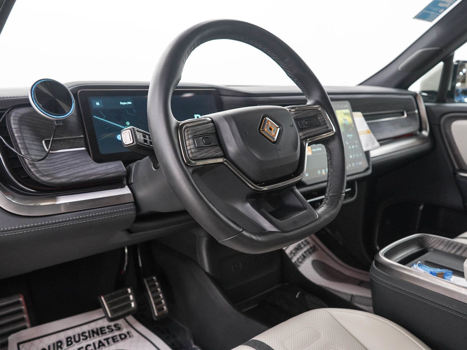 Used 2025 Rivian R1T Adventure Tri AWD/4WD image 25