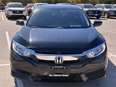 Used 2018 Honda Civic EX image 9