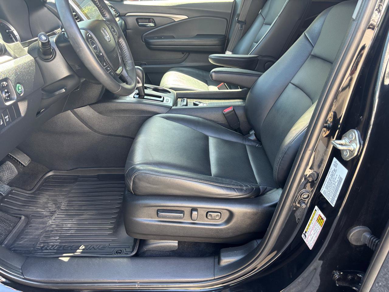 Used 2019 Honda Ridgeline RTL-T image 11