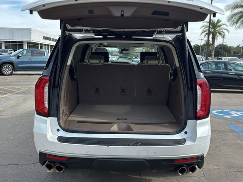 Certified 2023 GMC Yukon XL Denali image 19