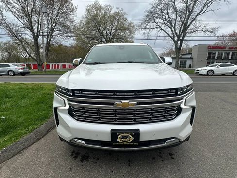 Used 2021 Chevrolet Tahoe Premier w/ Premium Package image 2