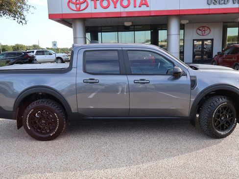 Used 2026 Ford Maverick Lariat w/ 4K Tow Package AWD/4WD image 2