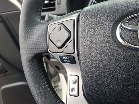 Certified 2022 Toyota 4Runner Limited image 25