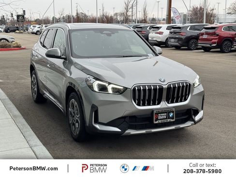 Used 2025 BMW X1 xDrive28i image 10