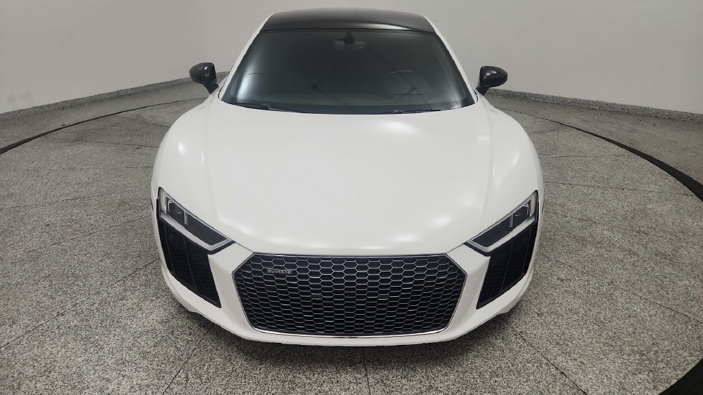 Used 2017 Audi R8 V10 w/ Carbon Exterior Package AWD/4WD image 9