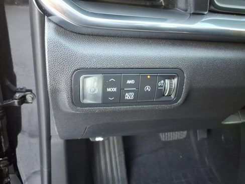 Used 2025 GMC Terrain Elevation w/ Elevation Premium Package AWD/4WD image 30