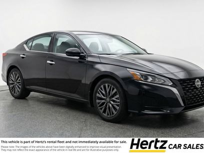 Used 2025 Nissan Altima 2.5 SV